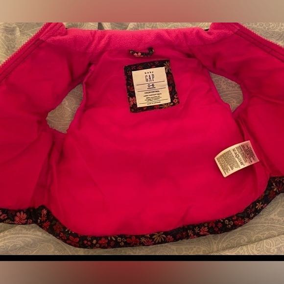 Baby Gap ColdControl Puffer Vest - Picture 2 of 7